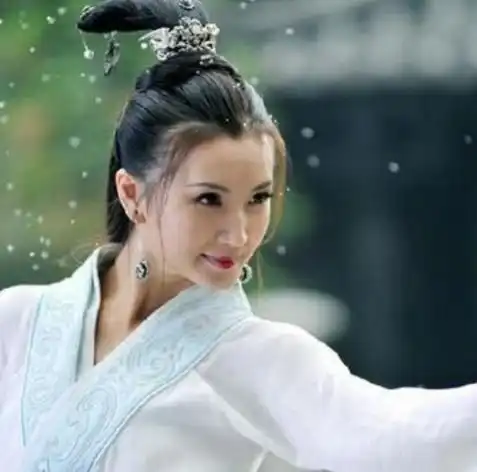 喜爱他人妻的曹操,在击败吕布之后,为什么没有对大美女貂蝉下手