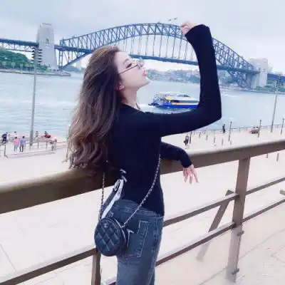 2023优雅开朗女生头像