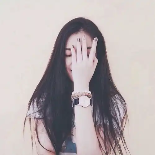 以为站的很远就听不到自己的心跳