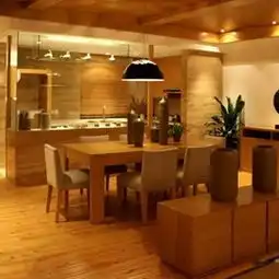 日式餐厅装修效果图,风格是日式空间设计是餐厅的家装效果实景图展示与鉴赏