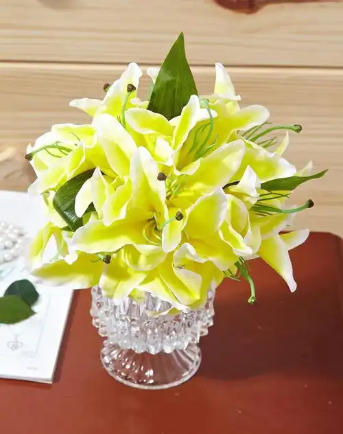 这3种花,是天然清新剂,养10盆吊兰不如养盆它