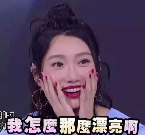 哪款口红实用又好看,口红普及贴来啦显白显嫩就靠它啦