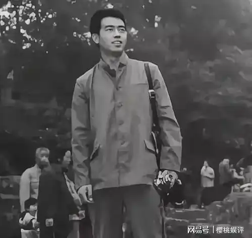 这一天,陈凯歌的体面,被陈飞宇撕得稀碎,证明了前妻想法没错