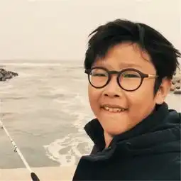 刘晓庆似少女林志颖完胜郭德纲,侯祥却因不老伤心