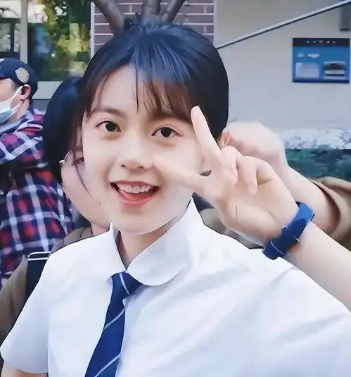 从小美到大的女明星关晓彤等比例长大,李兰迪赵今麦越长越美