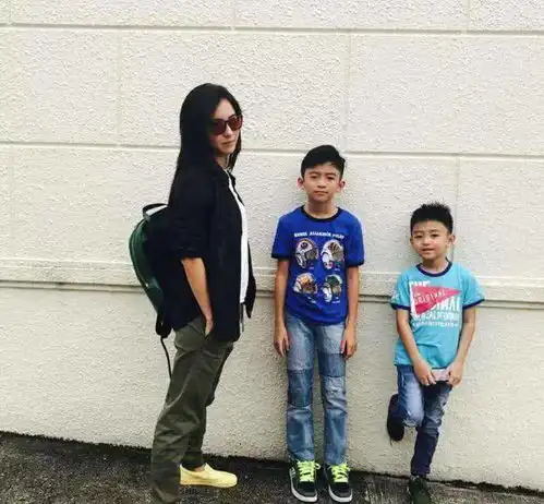 张柏芝三胎生父未知怀四胎产后减肥教学引猜疑,多半想圆女儿梦