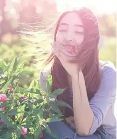扔手机自拍拍手照走红网络手把手教你成为拍照达人