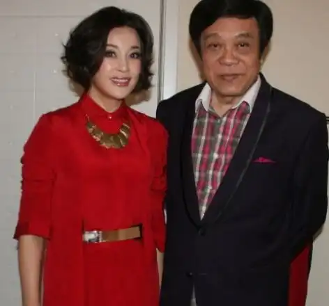 赵忠祥与女星们关系有多好看看这7张图就知道了