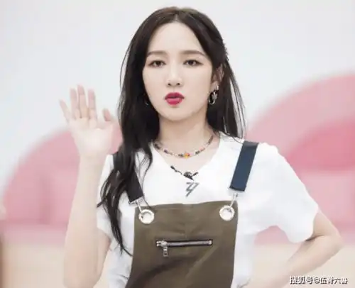 姐姐流行背靠大树好乘凉宁静成隐形c位,孟佳难找队友