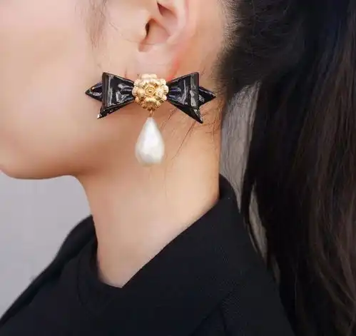 岁末您的香奈儿配饰选购及鉴定指南已到
