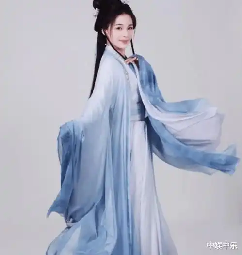 一个字之差赵韩樱子将名字改成赵樱子后,出演反派爆红