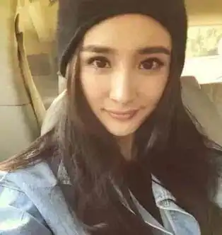 唐嫣赵丽颖刘亦菲女星自拍和别人拍差别有多大