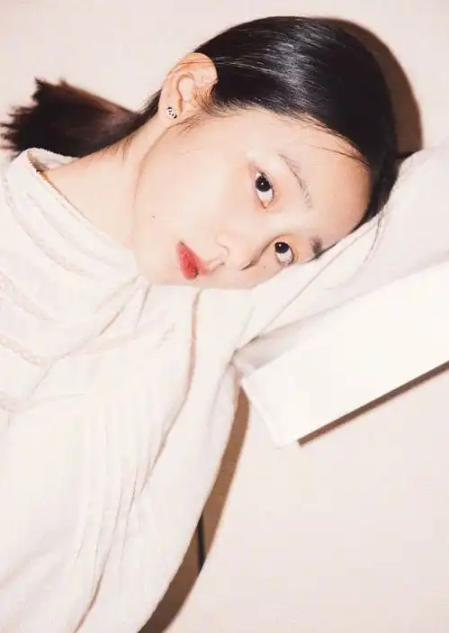 有种早熟叫黄磊女儿,16岁身高将近一米七,撞脸刘亦菲美上天