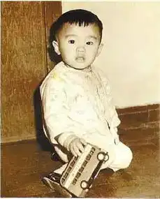 史上最全的明星小时候照片,被陈冠希和贝克汉姆帅哭了