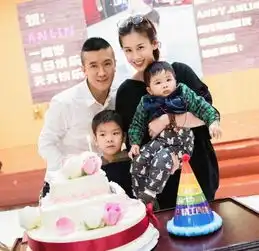 黄圣依晒与两儿子合影母子三人罕见同框