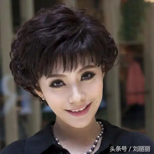 女人过了30岁,一定不能错过的12款发型,剪完特别有气质