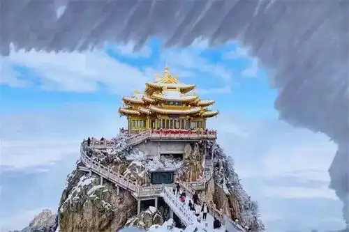 老君山一场雪惊艳了整个华夏,仿佛误入了天宫
