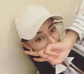 迪丽热巴七夕晒美照自曝单身,却被网友嫌弃自拍一言难尽