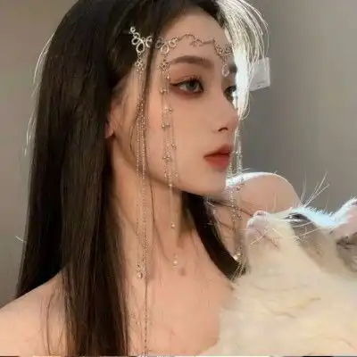 网易云热评初中女同桌的妈妈不同意我俩同位,记得换座位的那一刻,她