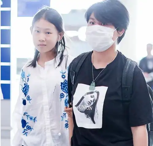 小沈阳15岁女儿逆袭式长大丑小鸭变白天鹅,给老爸p图笑翻网友