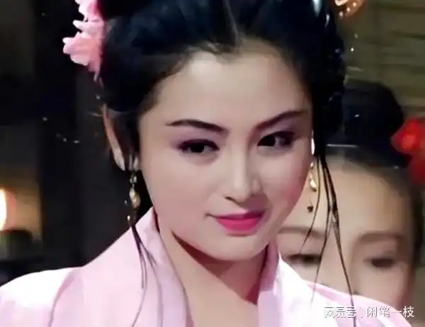争斗似血美貌如花试看三国演义中的十大美女一