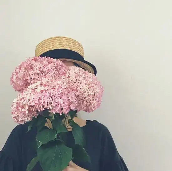 从不露脸的小姐姐治愈的生活却引得10w人围观