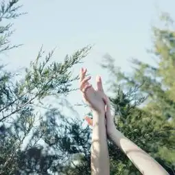 高清好看的手控微信头像