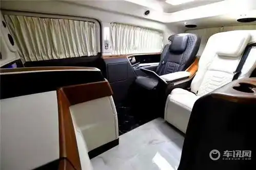 2020新款奔驰v260l高顶商务车维努斯铂驰定制42型