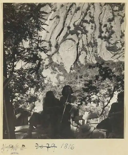 80年前的华山风景,难以到达的下棋亭,修建的非常艰难