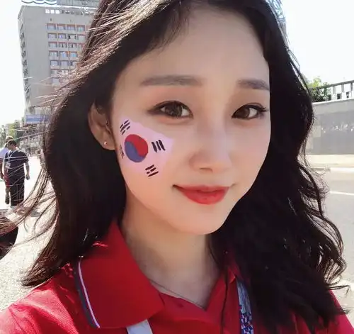 2018俄罗斯世界杯女球迷图鉴,清纯妖娆成熟各具特色
