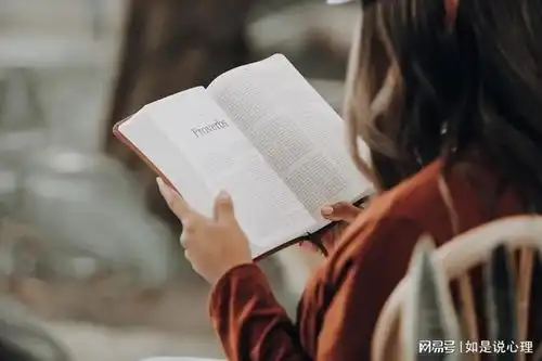 身患抑郁症6年,吃药没治好我,反倒是这2个不花钱的方法救了我