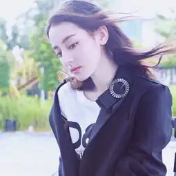 每个人都有自己的难言之隐,为什么一定要去挖掘它呢