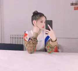 假如把爱豆印在手机壳上,你会选择哪一位看见图4半夜笑出猪叫