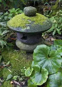 禅意石灯笼