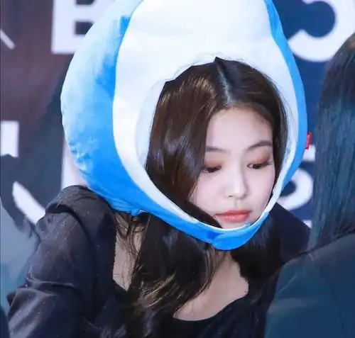 金珍妮头像丨祝人间香奈儿jennie生日快乐