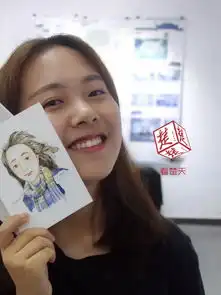 高校教师手绘肖像赠学生走心毕业礼物打动人心