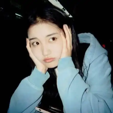 无水印头像先谋生而后谋爱