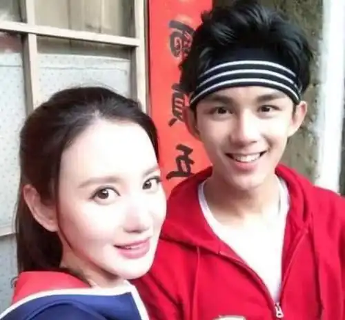 我长大了你还没老,相差18岁,9年前演母子如今演姐弟