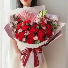 跟喜欢的女孩子表白在什么时候送花最合适