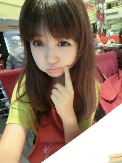 qq会员自定义头像怎么弄全屏如下图