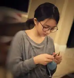 骂黄多多13岁染紫发的,你还没看见她5岁的妹妹呢