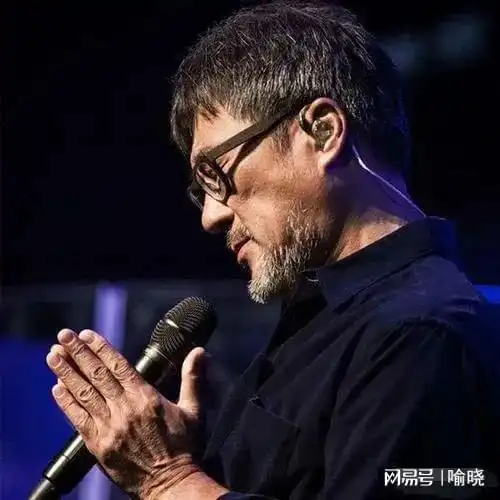 李宗盛现在的唱片公司发出来的歌跟垃圾一样臭