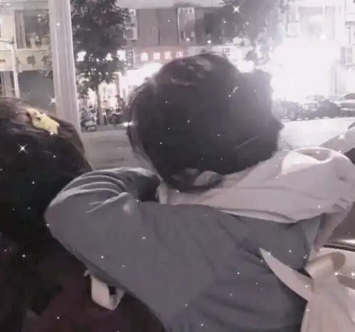 神仙情头扎心丧句你的世界太拥挤,没有我,也合情合理