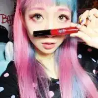 网红eva张倚雯