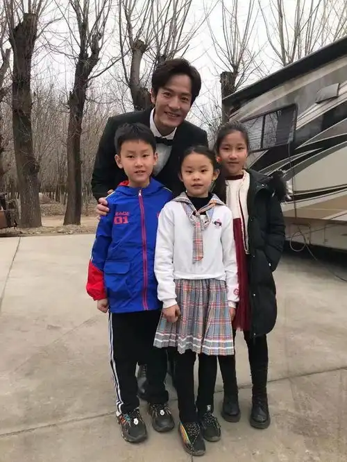 大兵小将艺术团受邀拍摄由毛晓彤张俪主演热播剧心想事成