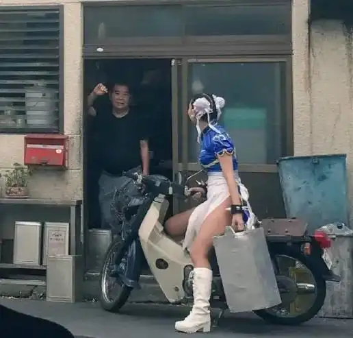 搞笑gif妹子你真可爱