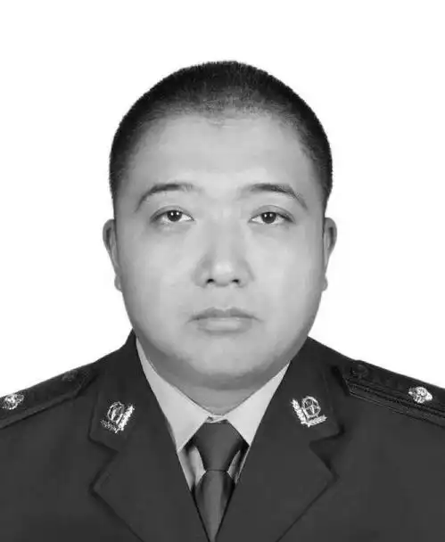 这段语音,听得太心痛了