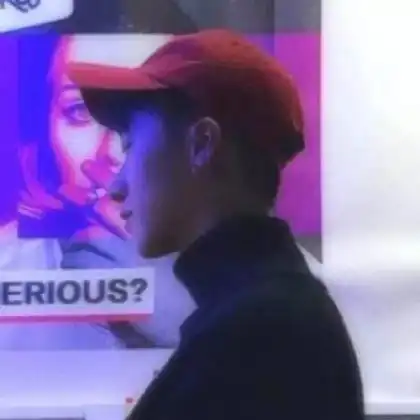 快手清晰头像男,一抹极端的笑暖暖的男生