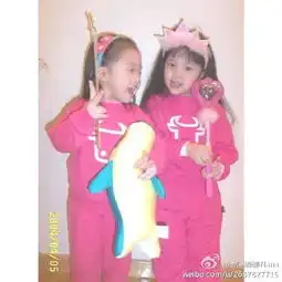 欧阳娜娜自曝超萌童年照00后女神欧阳娜娜背景开扒图揭欧阳娜娜全家高颜值