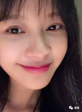 曾经素颜丑哭网友的孙怡产后首晒自拍,这回